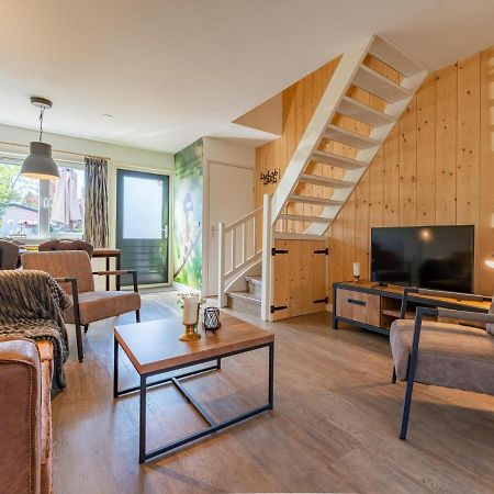 Willa Tiny House Kuifmees Hulshorst Zewnętrze zdjęcie