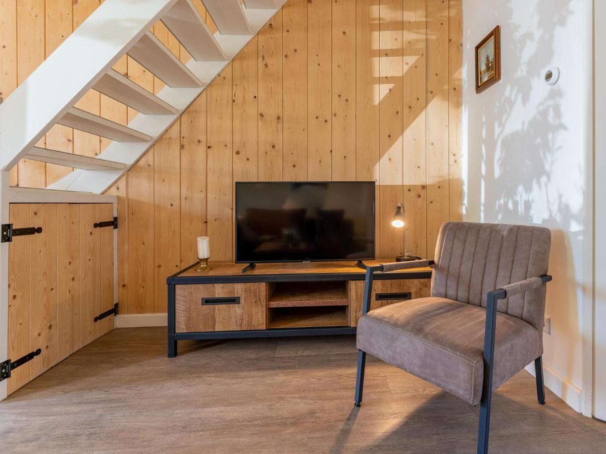 Willa Tiny House Kuifmees Hulshorst Zewnętrze zdjęcie