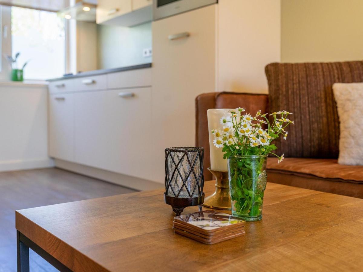 Willa Tiny House Kuifmees Hulshorst Zewnętrze zdjęcie