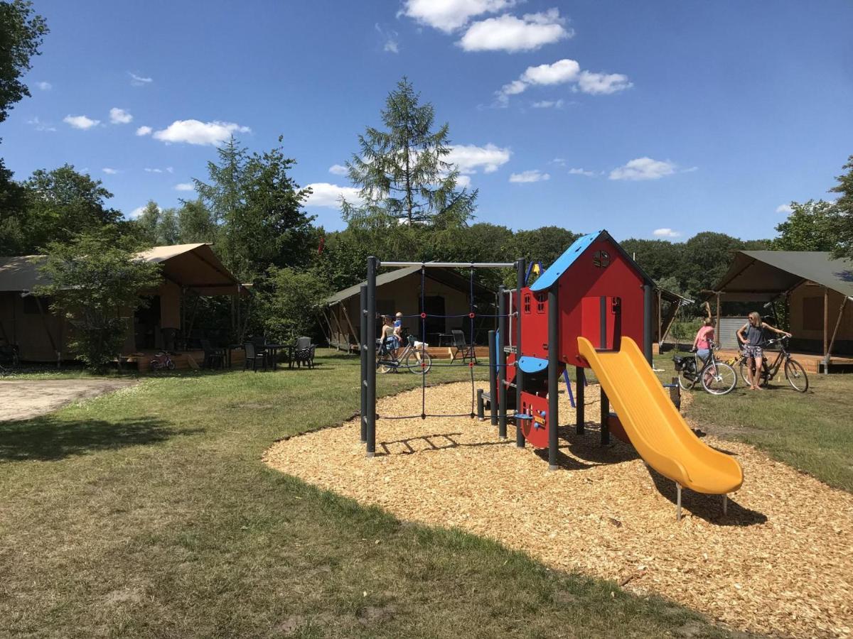 Willa Tiny House Kuifmees Hulshorst Zewnętrze zdjęcie